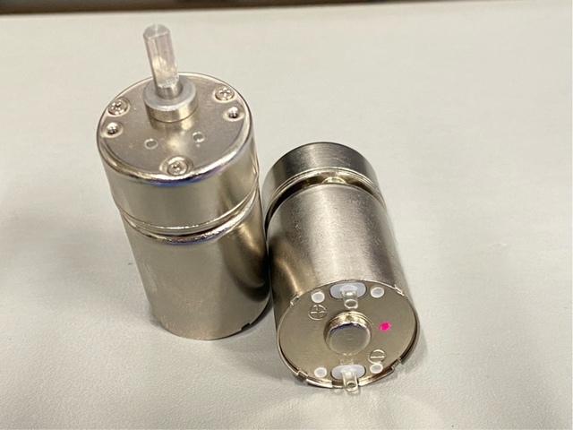 アーム用上下モーター